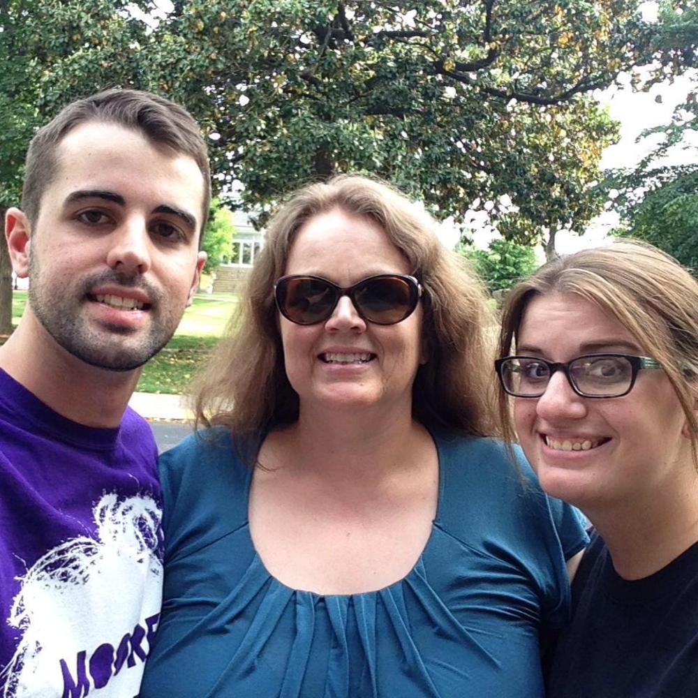 Meet your Posher, Lori